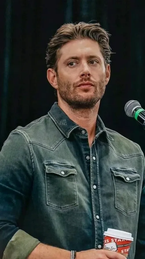 Jensen Ackles - Off the Script