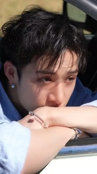 Bang Chan - The Silent Treatment