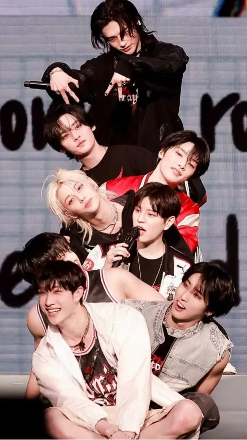 Stray Kids: One Heart