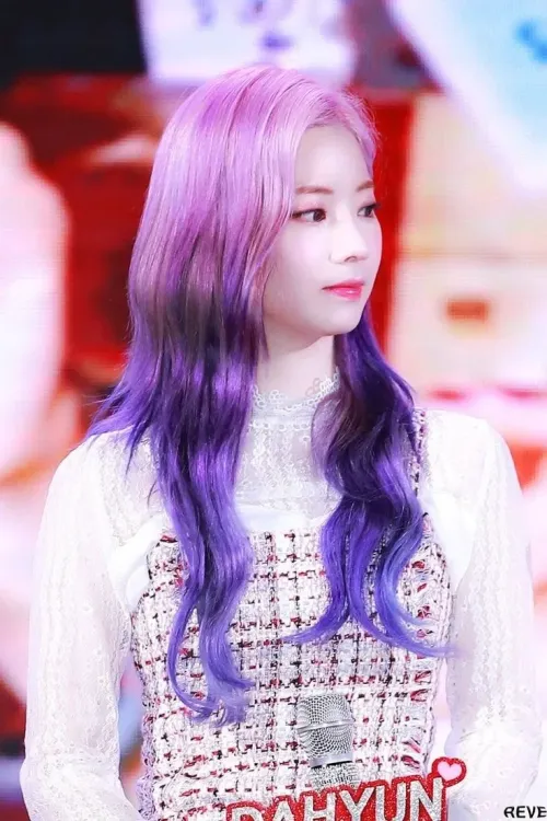 다현 - 무대 뒤에서의 만남