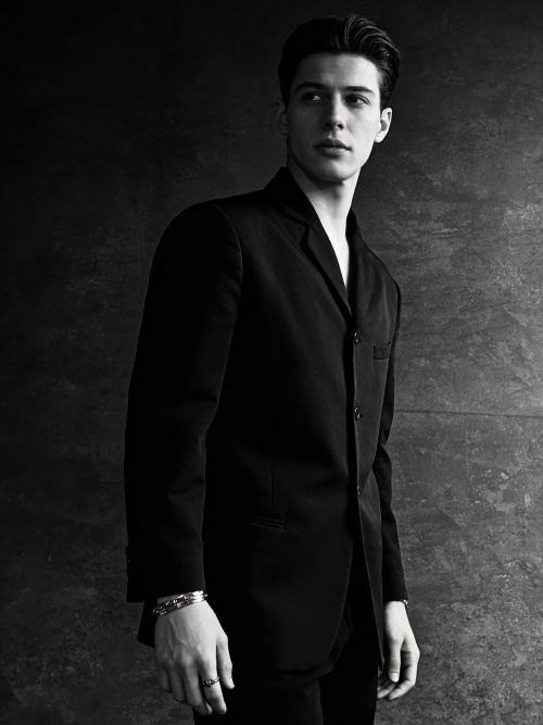 دكستر - المراقب