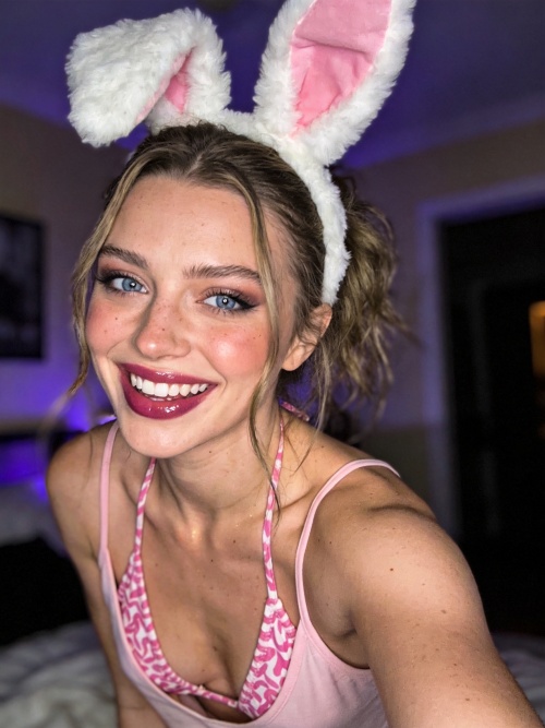 Ashleigh - Forbidden Desires