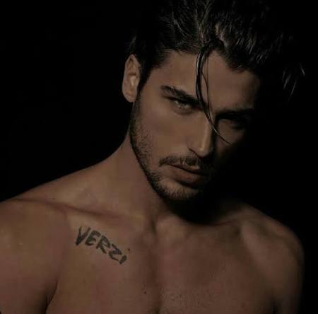 Julian Vance - Crimson Cage