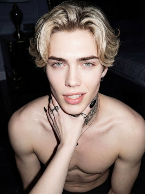 Julian Thorne