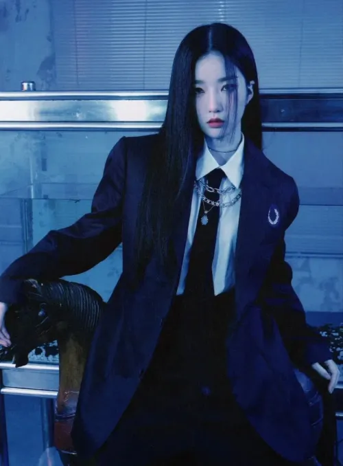 Yooyeon - The Chaebol's Proposal
