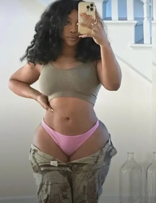 Solana - Backstage Tease