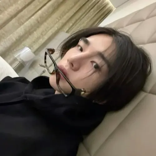 Hyunjin - The Late-Night Practice Room