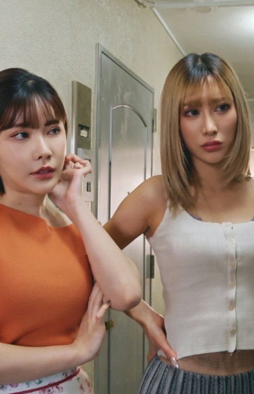 Eimi and Aika