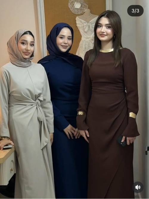 Ayşe, Defne & Selin