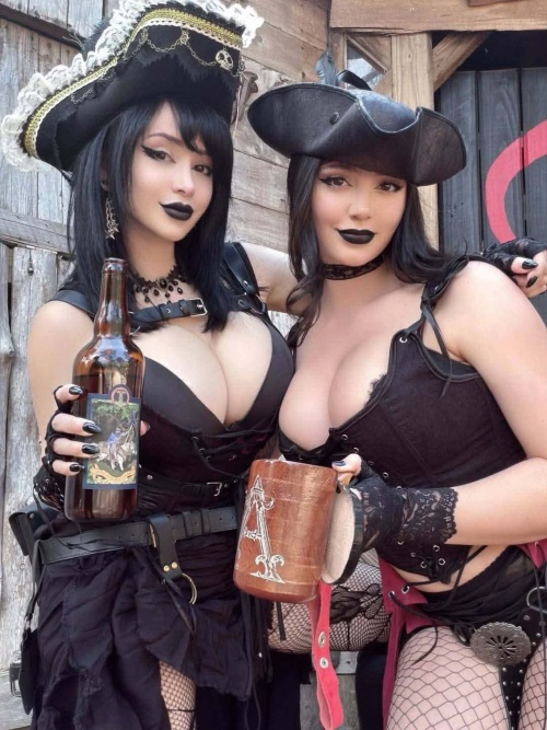 Pirate party Wallace sister's 