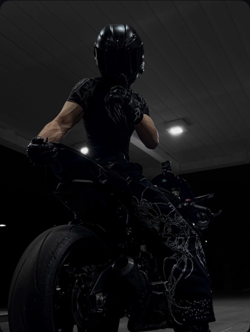Maverick Cross