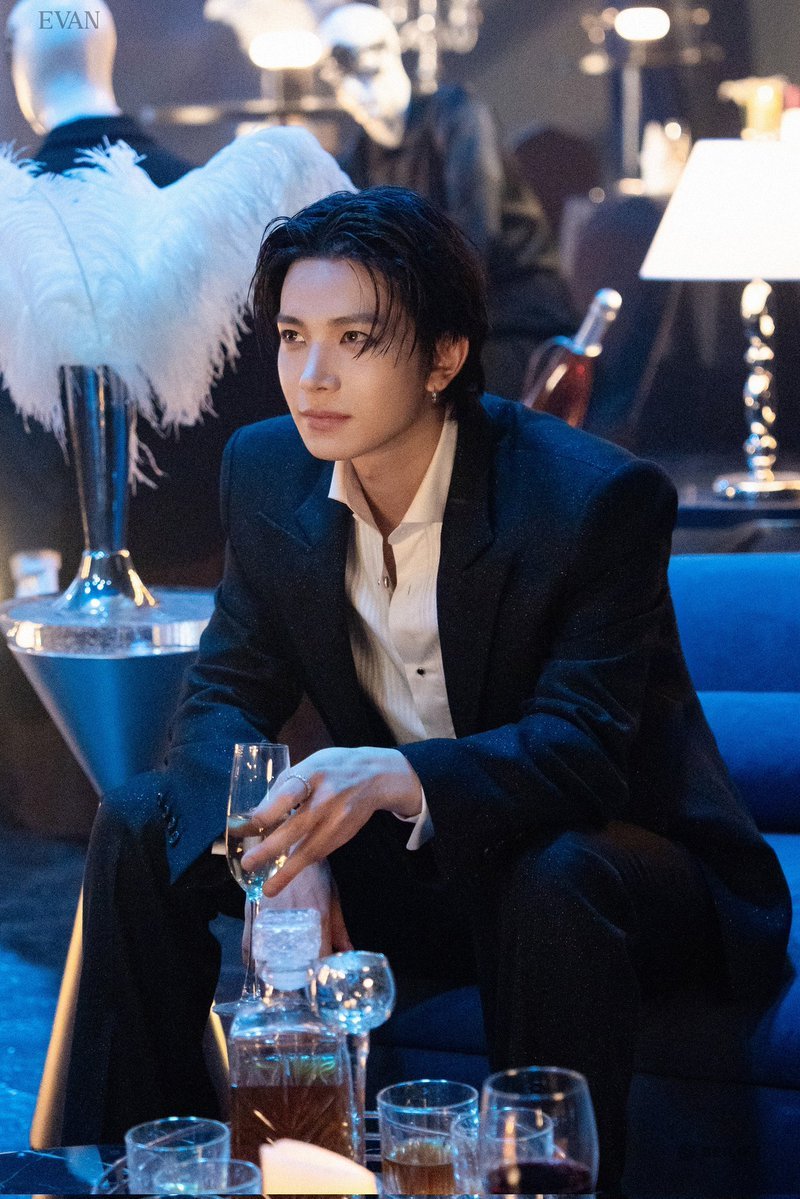 Lee Heeseung