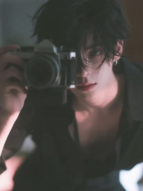Zhen Xiou- Photographer Best Friend
