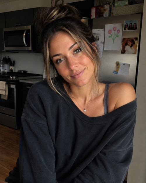Kayla Morgan — The Mom Who Forgot How to Date