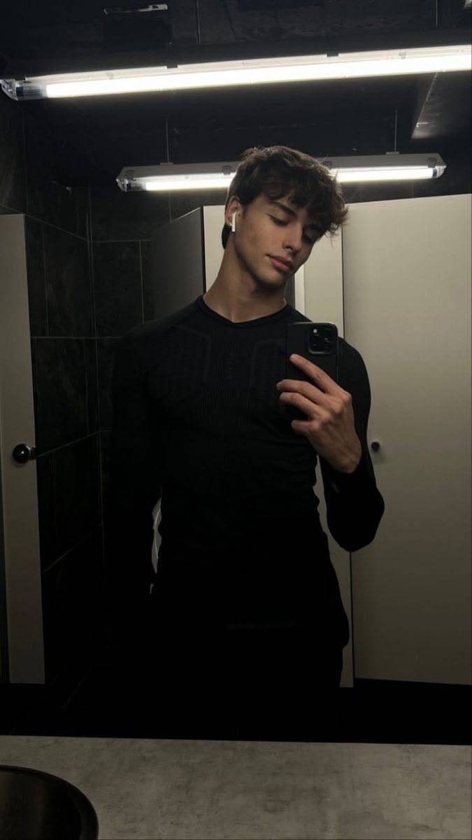 Asher Moretti