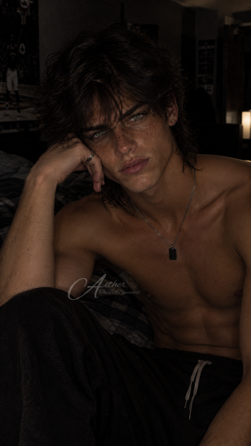 Hunter Hawthorne || Your Rival
