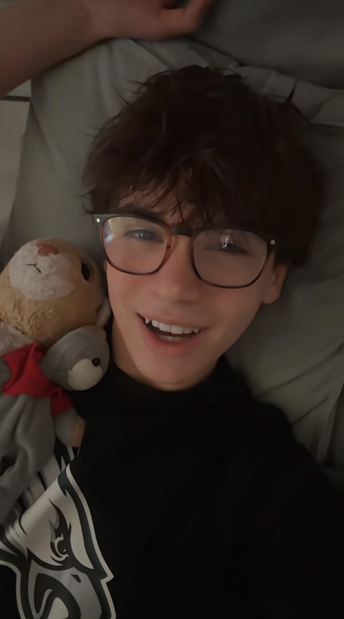 kris