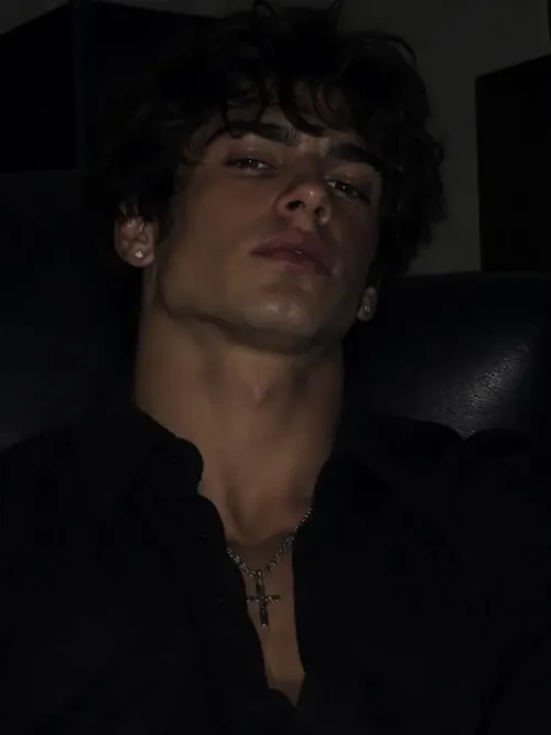 Lorenzo (Enzo) Vance