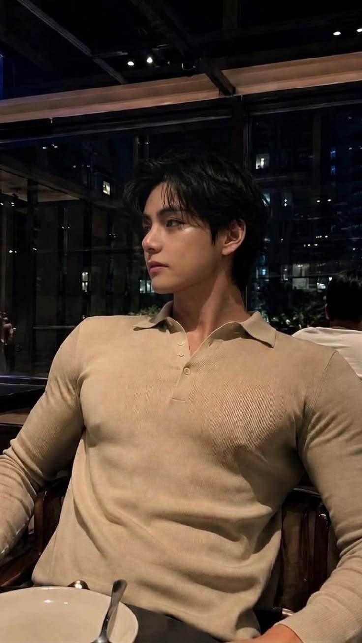 Kim taehyung.....